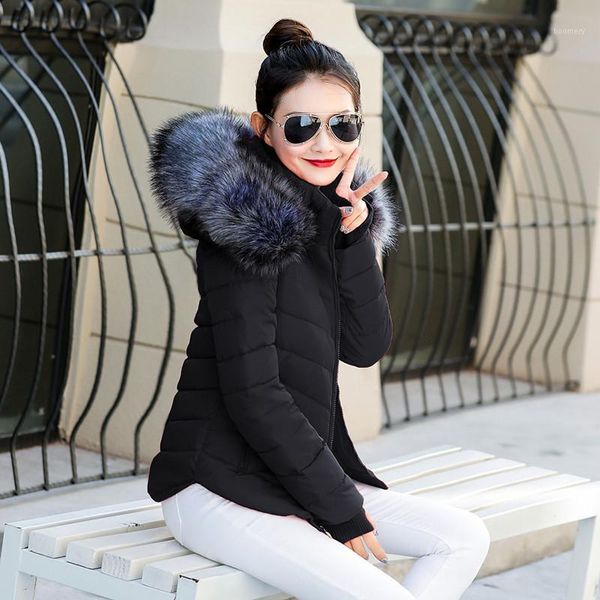 

2019 new winter short women winter jacket womens parkas gloves warm detachable fur collar detachable hat slim coat snow loading1, Tan;black