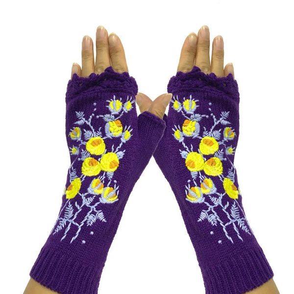 

one pair embroidery floral gloves female 2020 elongated autumn winter warm mitten riding adults hlaf fingers gloves, Blue;gray