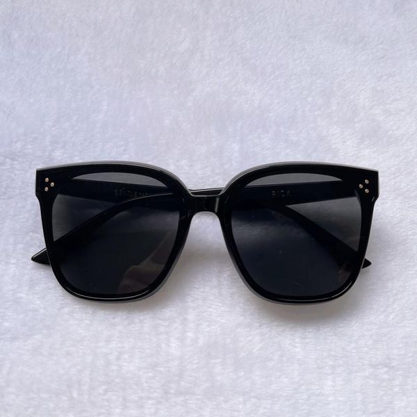 

sunglasses 2021 brand women korean designer lady gm fashion oversized frame vintage gentle sun glasses rick, White;black