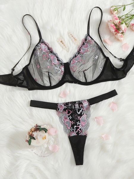 

plus embroidery mesh underwire lingerie set c9t5#, Black;white