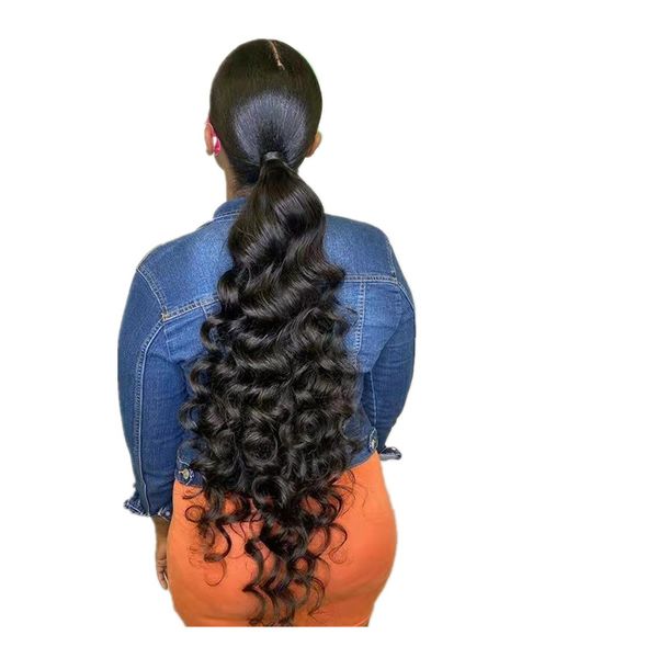 Remy Saç İpli At Kuyruğu 100% İnsan Saç Bahar Kıvırcık 10 ~ 24 Inç Brezilyalı Bakire Doğal Curl Ponytails 140 gram Sıcak