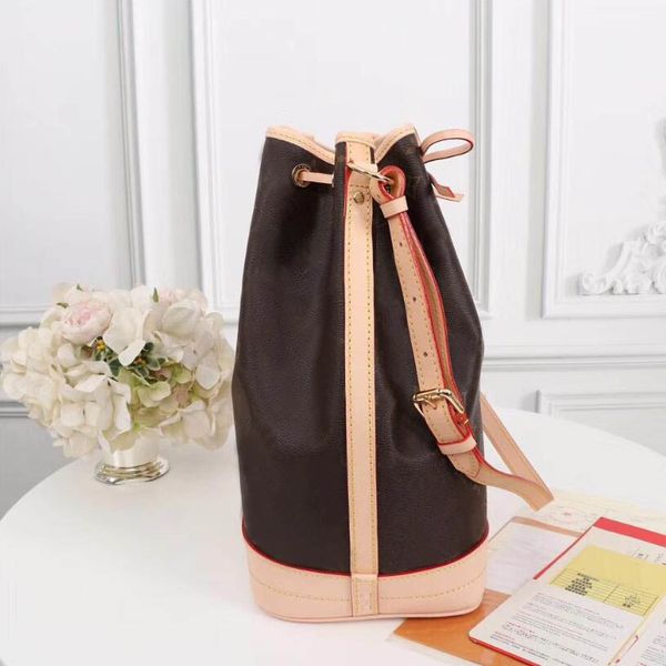 

classic presbyopia print design element women's shoulder bag fashion bucket bag elegant women's handbag crossbody bag