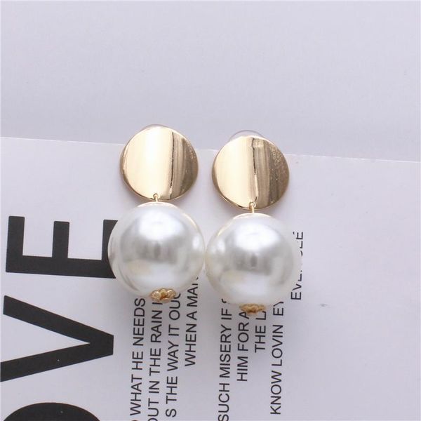 

2020 new design fashion brand jewelry surface copper metal gold big imitation pearls stud earring round beads earring for women, Golden;silver