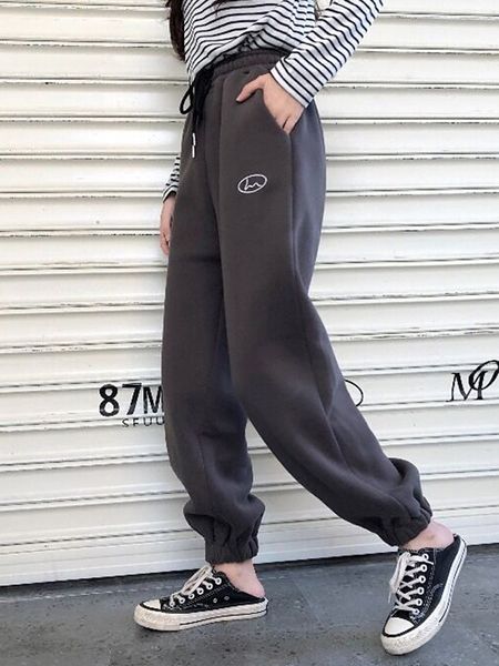 

red 2021 embroidered net plus velvet women's winter new loose pants in high-necked sweatpants tiud, Black;white