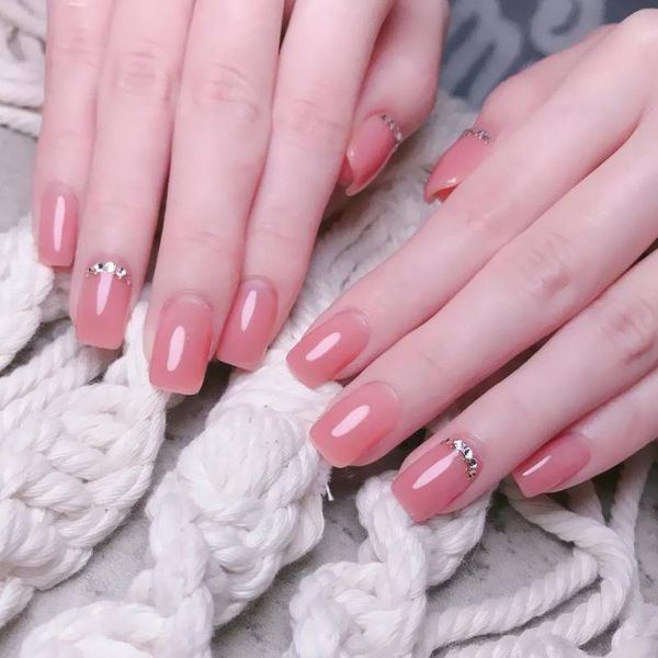 

false nails spring and summer white lady shiny wear nail tips peach pink rhinestone fake patch customizable, Red;gold