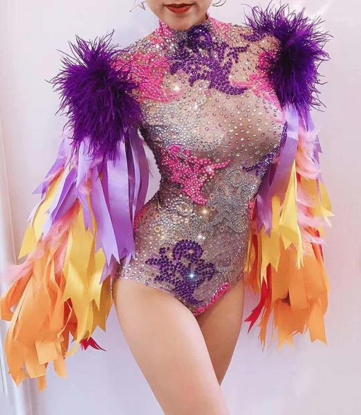 Macacões femininos Rompers Fashion Stage Use Ribbon Strip Feather Sleeve Rhinestone Bodysuit Women Women Nightclub Bar Party Roupent Performance