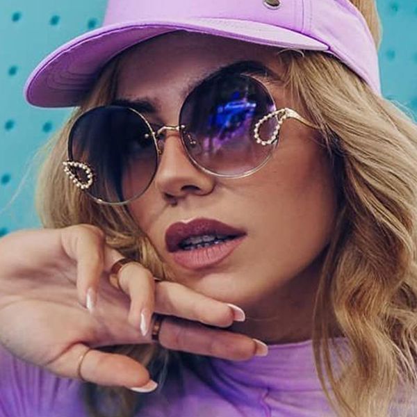 

Women's Metal Round Rhinestone Sunglasses Oversized Shades Fashion Trending Gradient Sun Glasses For Women Fashion 2021 Brown, White;black
