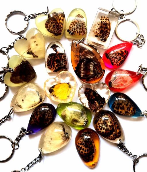 

yqtdmy 12 pcs mixed color butterfly charming keychain specimen keychain crafts, Slivery;golden