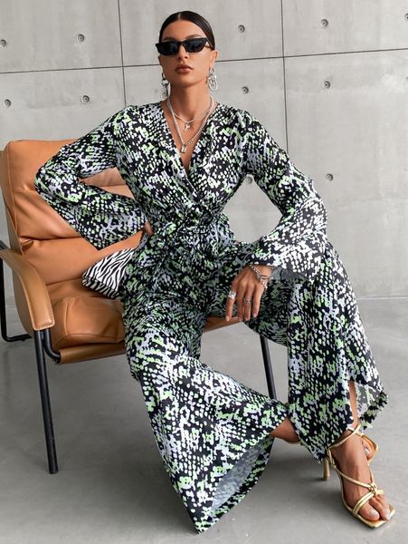 

allover print trumpet sleeve belted jumpsuit m5zm#, White