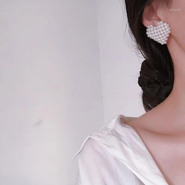 

aensoa new 2020 fashion big pearl heart stud earrings for women elegant korean big pearl statement earrings wedding jewelry gift1, Golden;silver