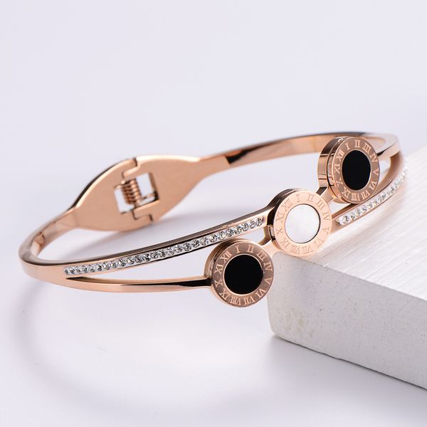 

women titanium steel black and white shell rome number diamond bracelet, Golden;silver