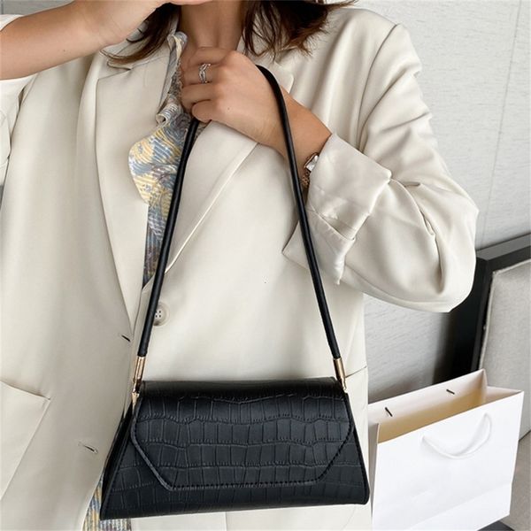 

crocodile pattern women's handbag fashion pu leather luxury messenger bag casual bag