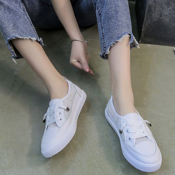 

2021 new autumn women flats sneakers white sloid shoes walking soft pu lace up ladies loafers casual fashion woman shoe 1 1qj9, Black