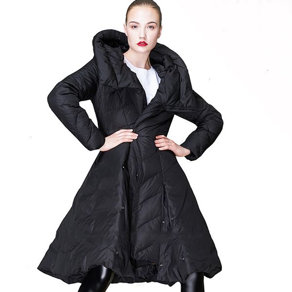 

women's 2019 winter coat, parka with cap, long feather, white duck feather coat 90%