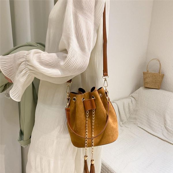 

shoulder bags 2021 mini crossbody handbags cute suede bucket bag organizer small tassel pu leather womens messenger