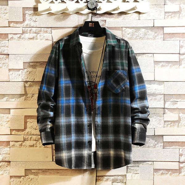 

2020 long sleeve korean version gradient plaid shirt men's casual loose jacket, White;black