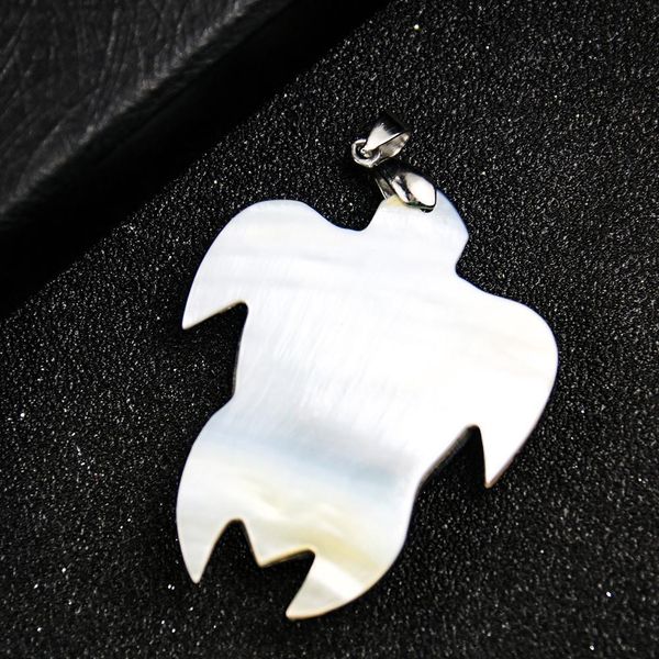 

natural abalone shell tortoise animal pendants fashion charms necklace mother of pearl shell pendants diy jewelry making h wmtaaa