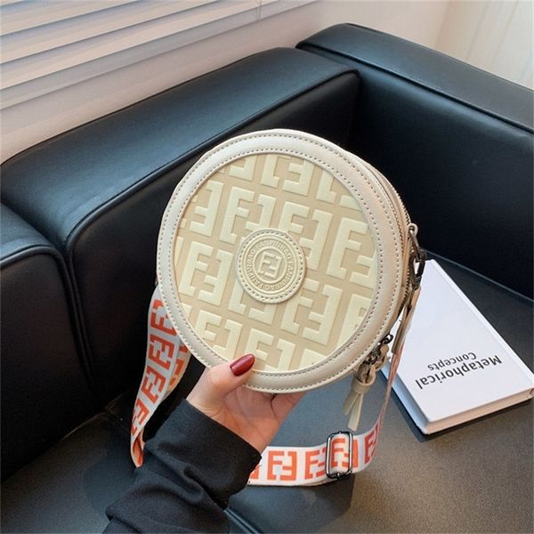 

factory store shop high sense retro embossed letter women's 2022 new fashion trend single shoulder foreign style versatile messenger ba