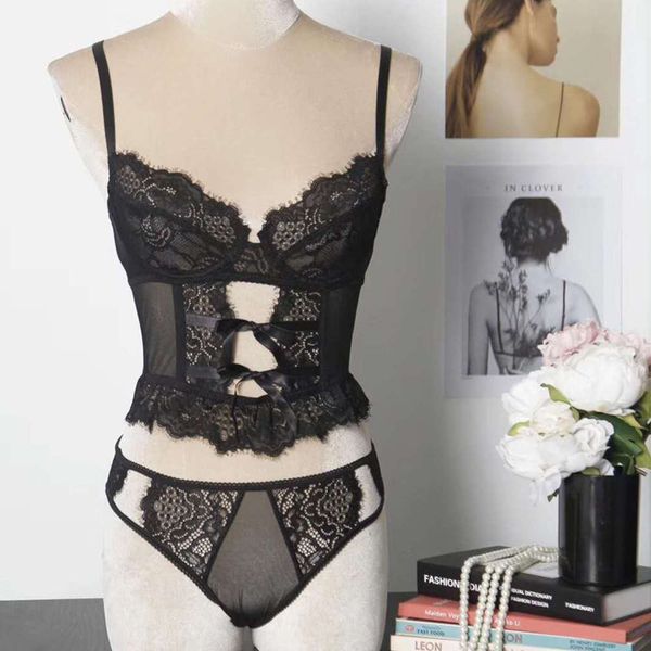 

2020 new lingerie lace open buttocks ultra thin double button set women's underwear bra, Black;white