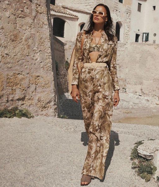 

the new australian popular logo coconut wind two-piece dress for autumn 2020, White