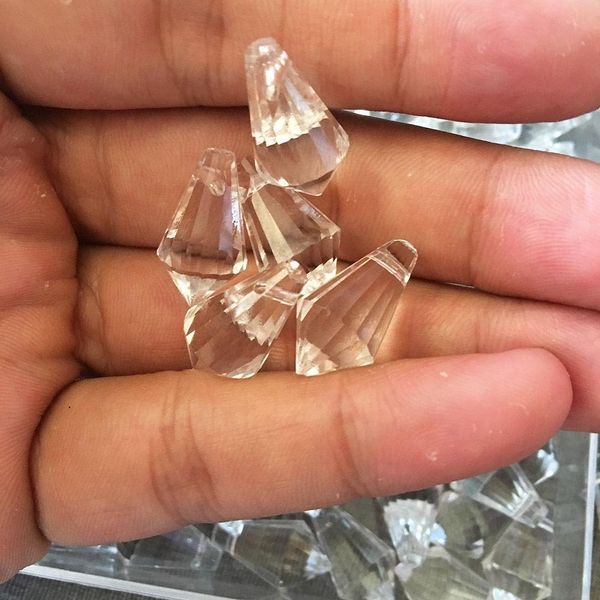 

10pc glass crystal chandelier lamp prisms suncatcher pendant 20mm diy jewelry spacer charm 10pc glass h wmtcrm