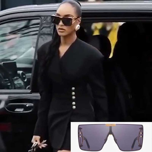 

womens shopping sunglasses 102c heavy metal sunglasses 102b uv400 protective glasses 102d siamese frame oversized sun visor 102-146 size, White;black