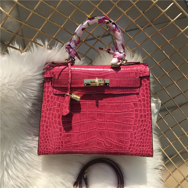 

leather kelly high gloss crocodile classic unit price diagonal bag 20cm