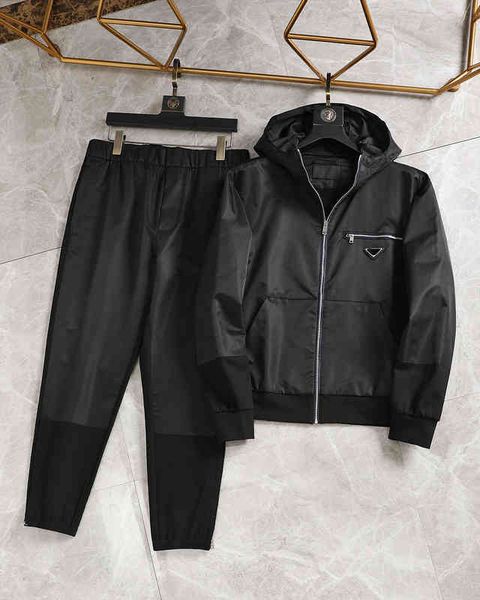 

winter autumn and luxury quality tracksuit fashion splicing material design smooth comfortable zipper hooded hsome mens, Gray