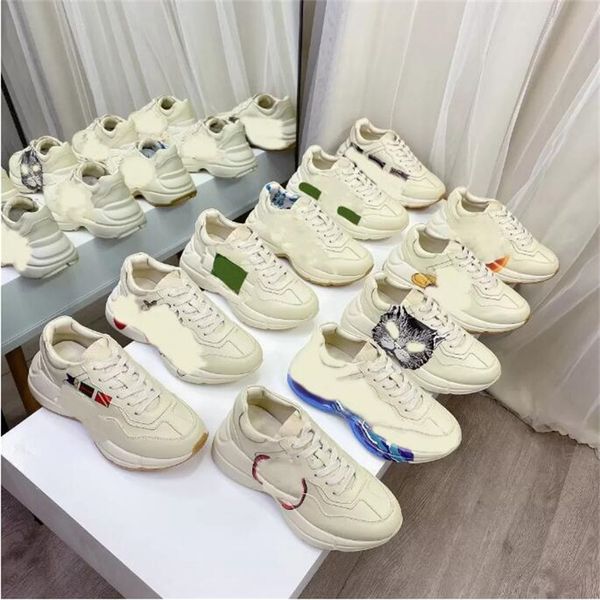 

2021 men's rhyton sneakers paris fashion women's shoes platform athletic training shoes strawberry mouse wavy mouth tiger web prin, Black