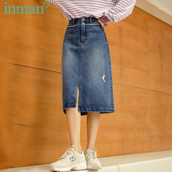 

inman 2020 autumn winter new arrival classic high waist washed and worn over knee denim bifurcated skirt1, Black