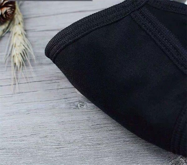 

man mask anti-dust face masks cotton mouth woman cycling wearing black white fashion high quality