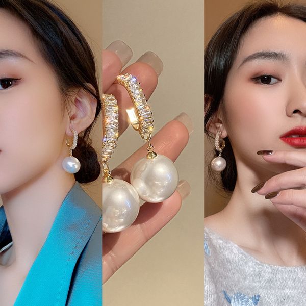 

factorydmrvkorean fashion shining pearl zircon versatile earrings, simple net red temperament, silver needle earrings