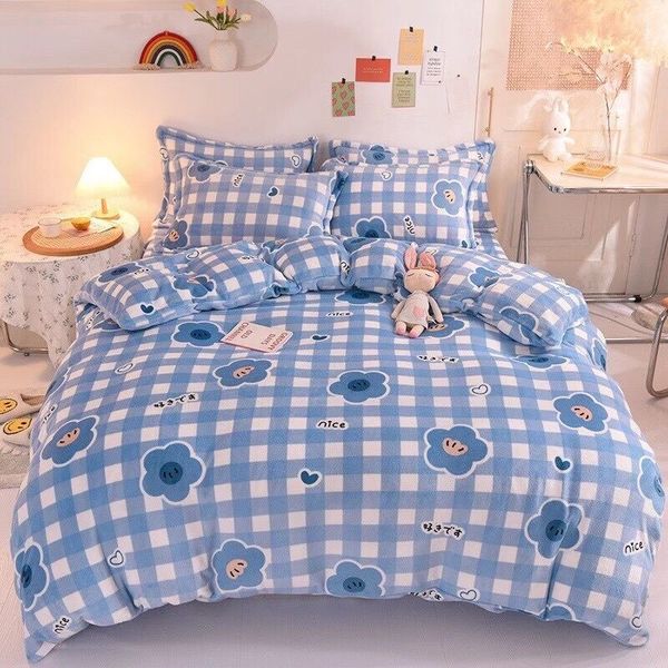 

2020 blue designer bedding sets warm winter  bed comforters sets modern luxury winter bedding