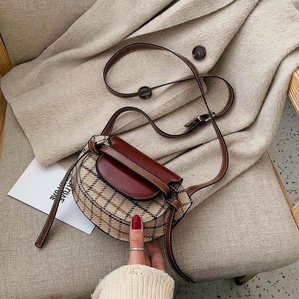 

this year's popular single-shoulder small bag female bag new 2020 joker cross-body autumn/winter casual saddle