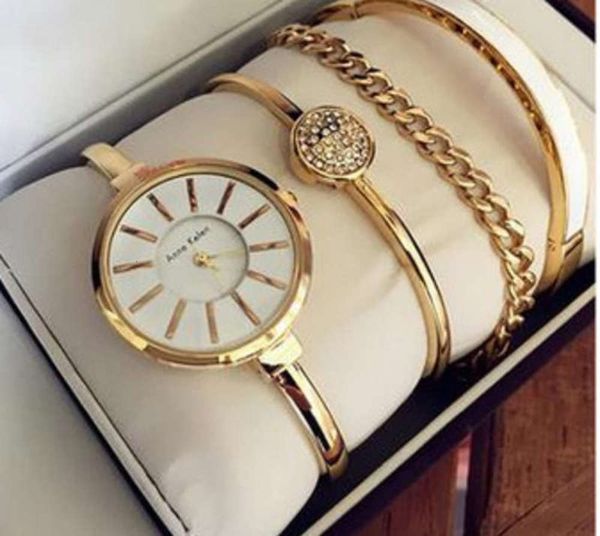 

watch super a four fire piece 2019 watch fashion bracelet bracelet set women's watch, Slivery;brown