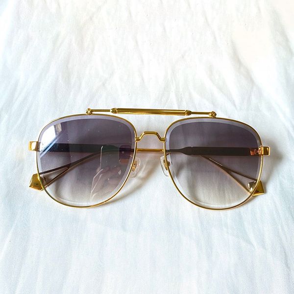 

0973 new fashion sunglasses with uv protection for men vintage oval metal frame popular come with case classic sunglasses, White;black