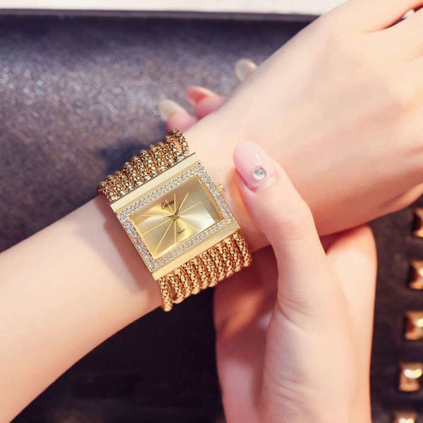 

women fashion selling watch square bracelet diamond watch a010, Slivery;brown