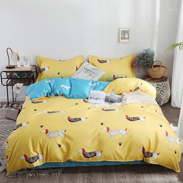 

four-piece bedding set linen quilt people-style dormitory quilt three-piece set1