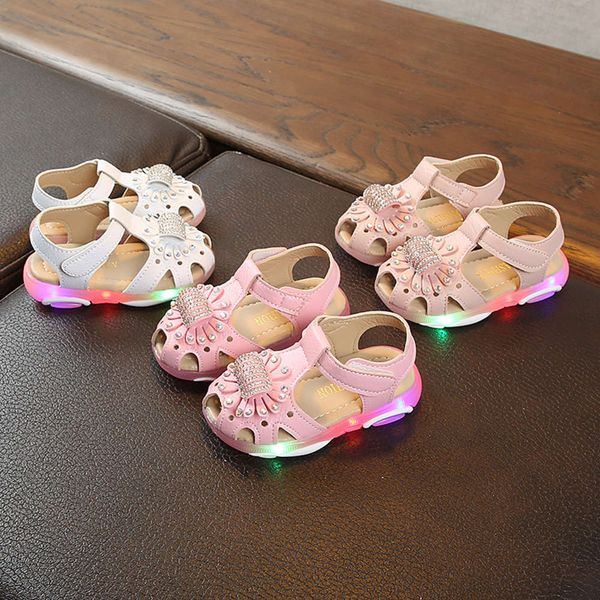 

summer flower bear bottom children's light-emitting girls baotou antiskid beach sandals lamp sho, Black;red