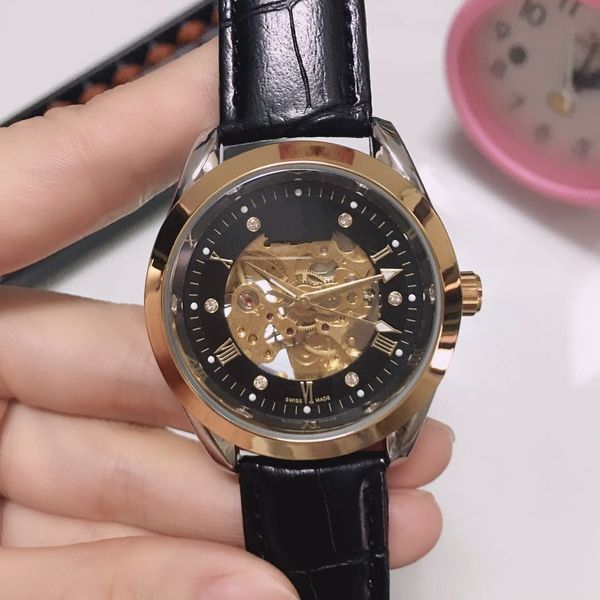 

2021 three stitches automatic mechanical watch fashion watches mens sport leather belt omg wristwatches montre de luxe, Slivery;brown