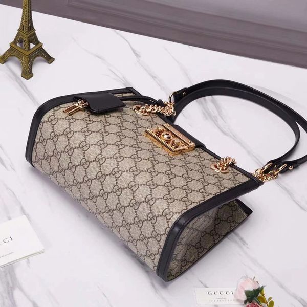 

the new bag series 7a is a high-end boutique custom small lock perfect age is completely a versatile pvc fabric delicate retro style