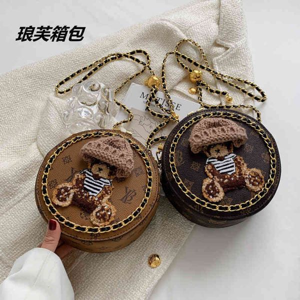 

2022 factory wholesale round inclined cross same women's big hair live broadcast bag