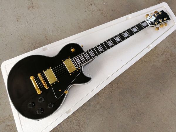 

factory custom black body electric guitar with fixed bridge, rosewood fingerboard ,gold hardware and black pickguard ,can be customized