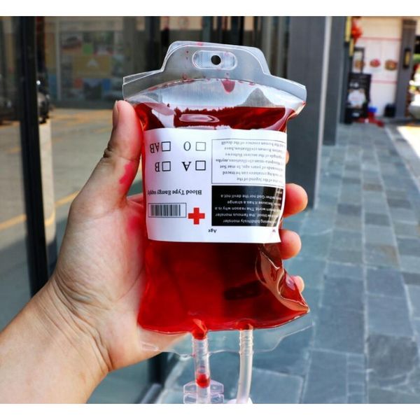 

clear food grade pvc material reusable blood energy drink bag halloween pouch props empty 350ml vampire beverage bag bbyfpy lg2010