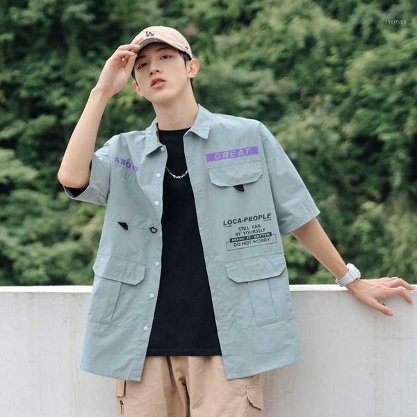 

2020 summer new korean men's printing tooling pocket short-sleeved students loose letters sports casual shirt1, White;black