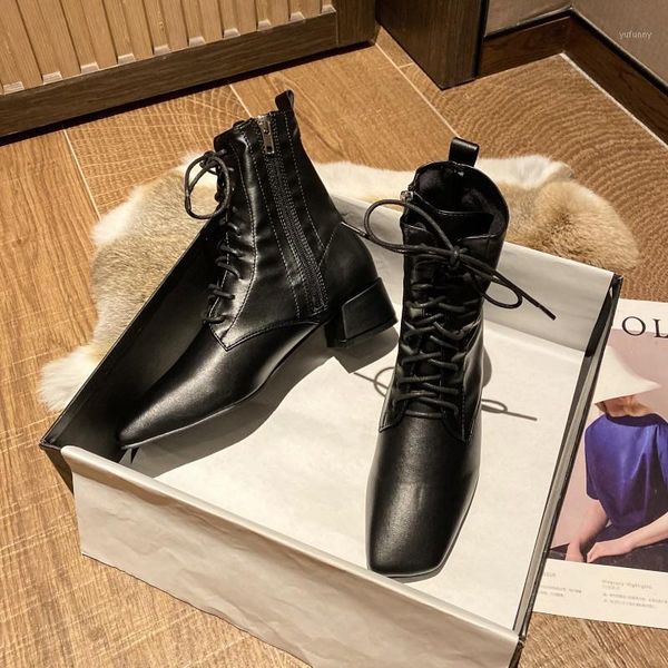 

boots 2021 style for autumn and winter women's british lace-up square head killer booties net red elastic thin1, Black