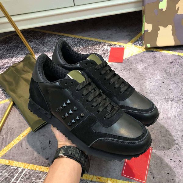 

2020ss camouflage trainers baskets de luxe pour hommes femmes rivet fashion jogging walking stud rockrunner casual shoes#8f, Black