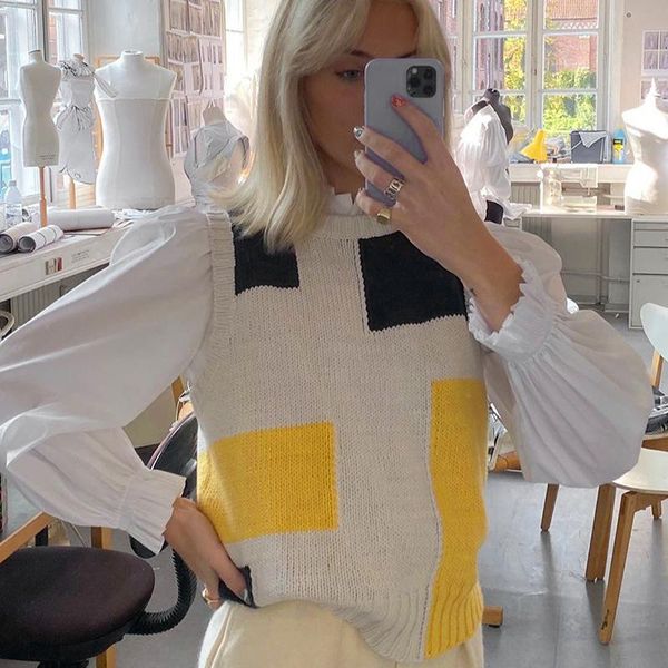 

women's vests ladies knitted vest 2021 autumn and winter round neck hit color wild, Black;white