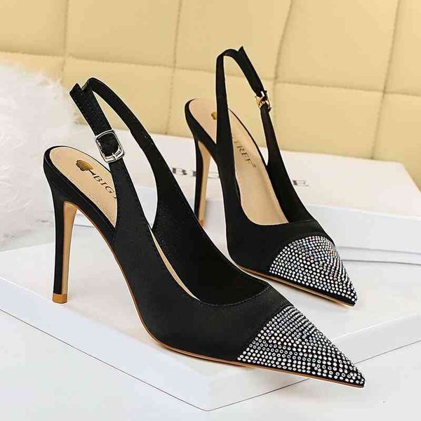

women dress shoes red bottom high heels womens designers genuine leather pumps lady sandals wedding bottoms with box black golden gold shoe