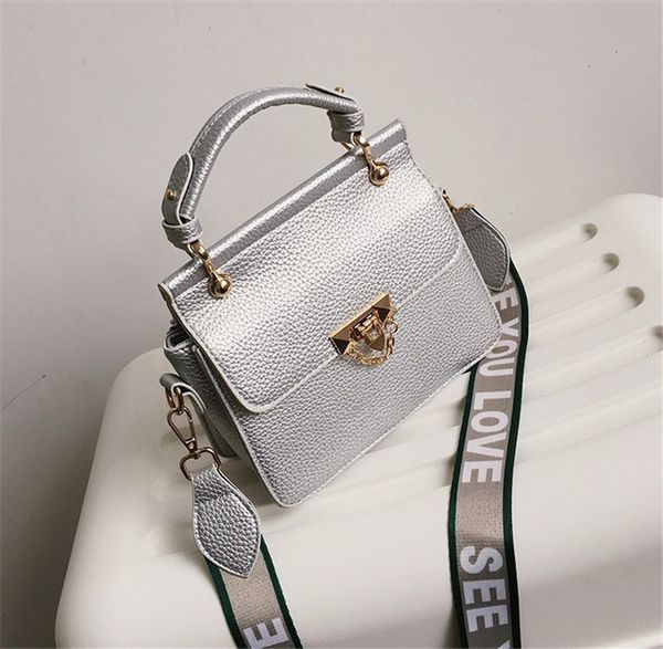 

Cross Body Wide Shoulder Strap Shoulder Bag Stylish Small Square Bags Hand Bag PH-P.D.A20051836